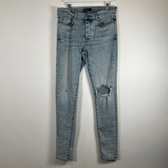 Amiri Lightwash Knee Hole Size 33