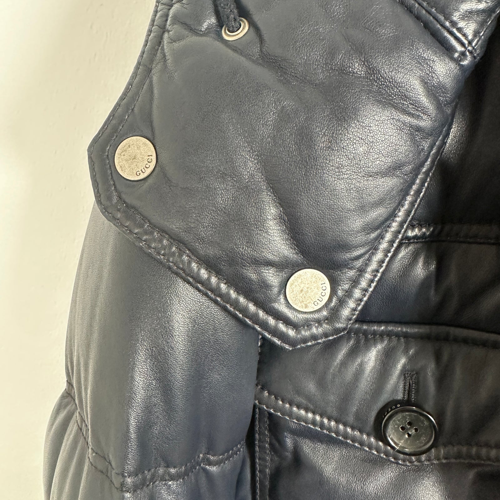 Gucci Vintage Navy Leather Puffer Jacket Size L