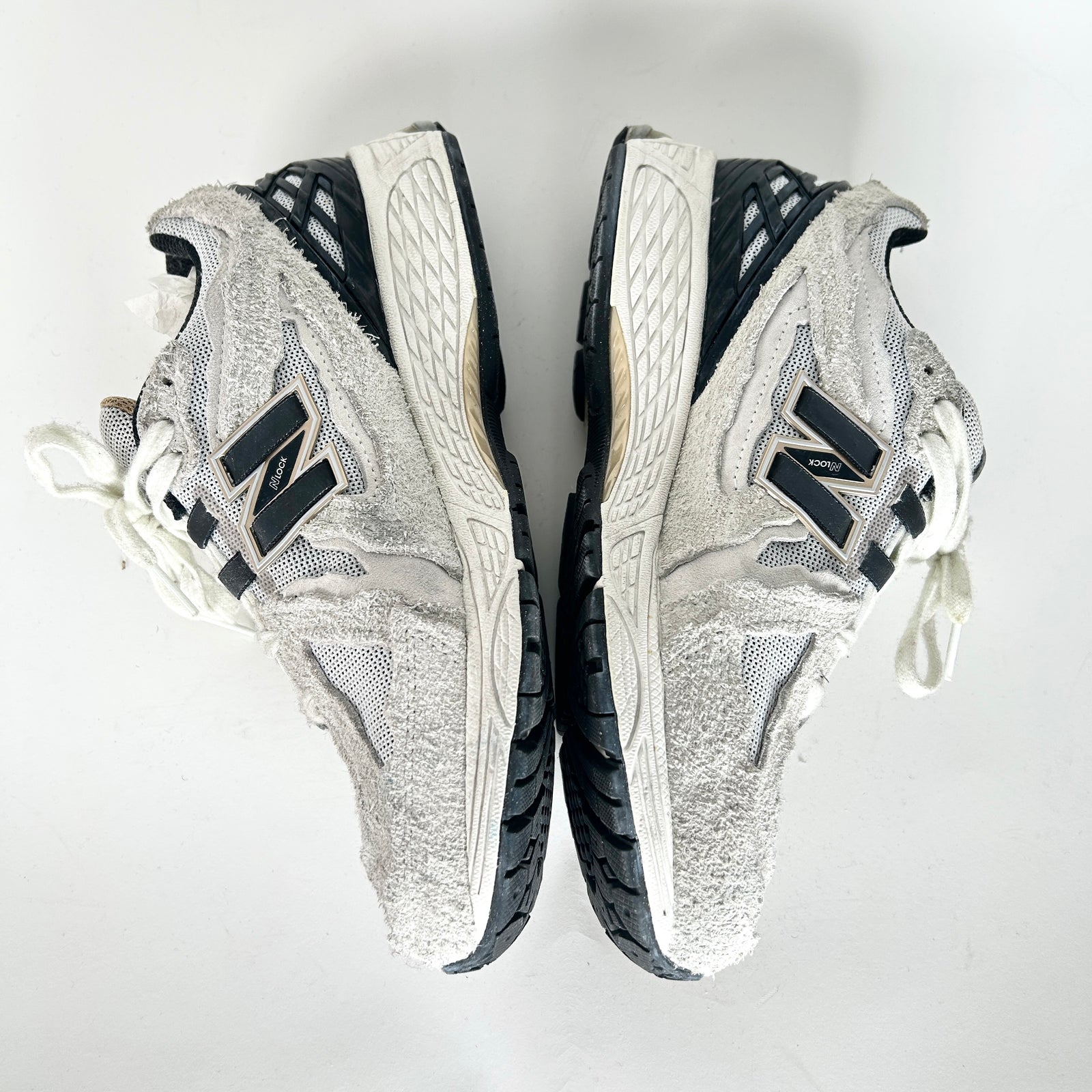 New Balance 1906R Protection Pack Low Tops Size 8