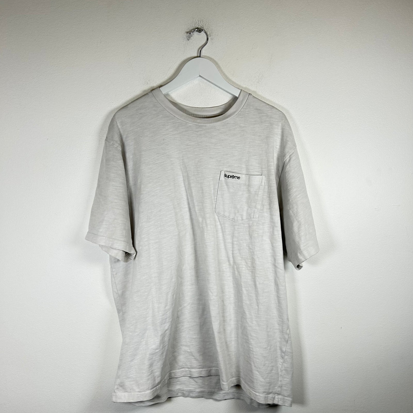 Supreme White Pocket Logo T-shirt Size L