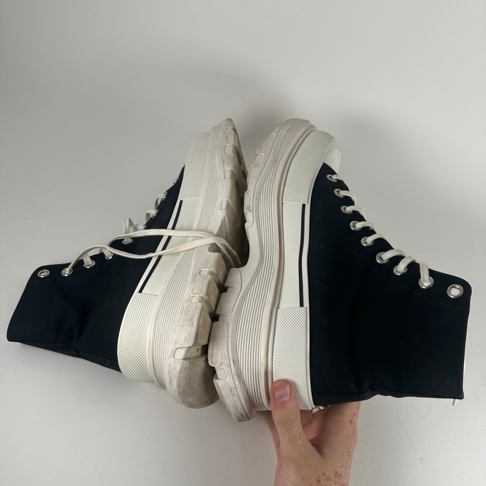Alexander McQueen Black TreadSlick Size 12