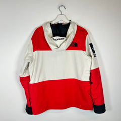 Supreme x TNF FW18 Red/Cream Expedition Jacket Size M