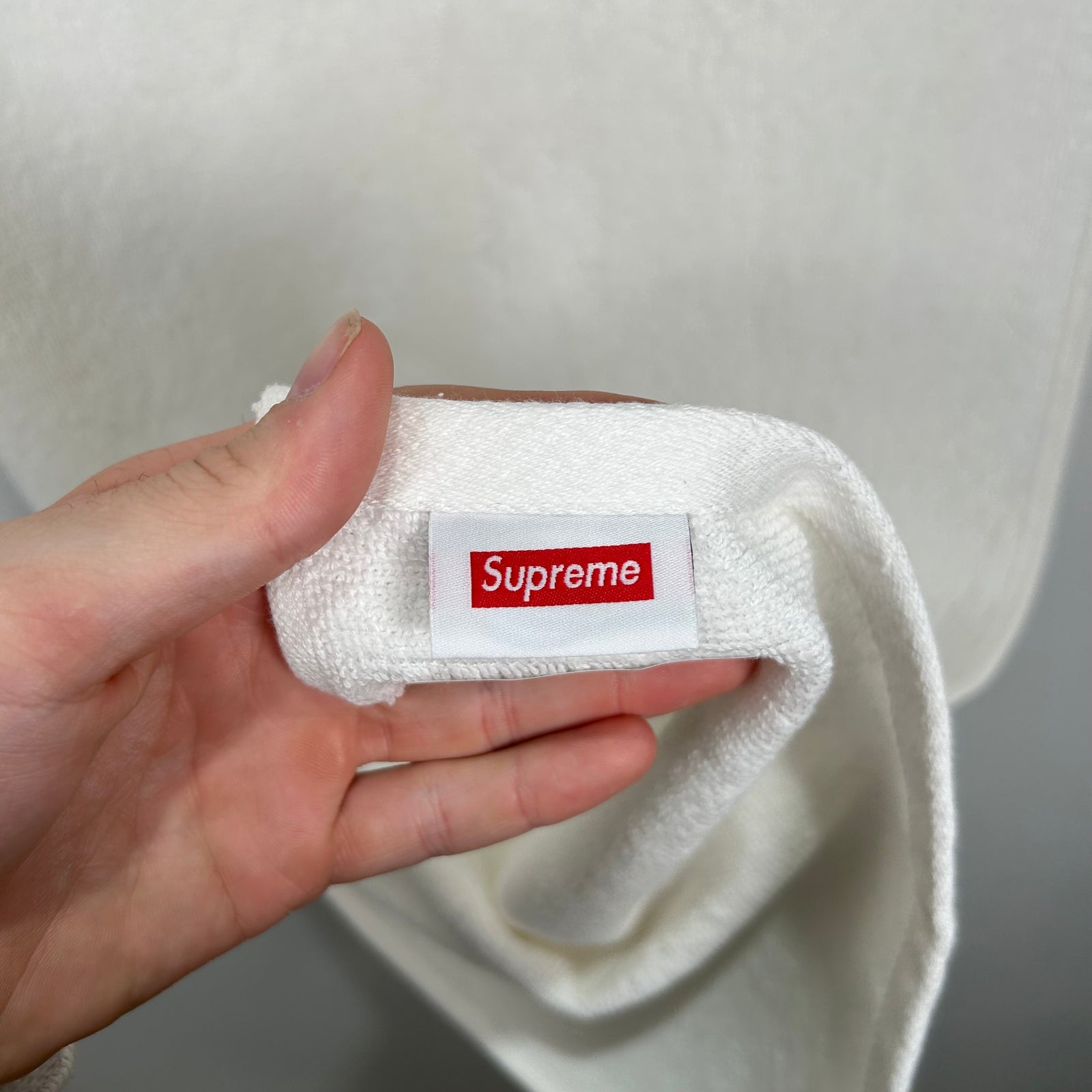 Supreme White Towel