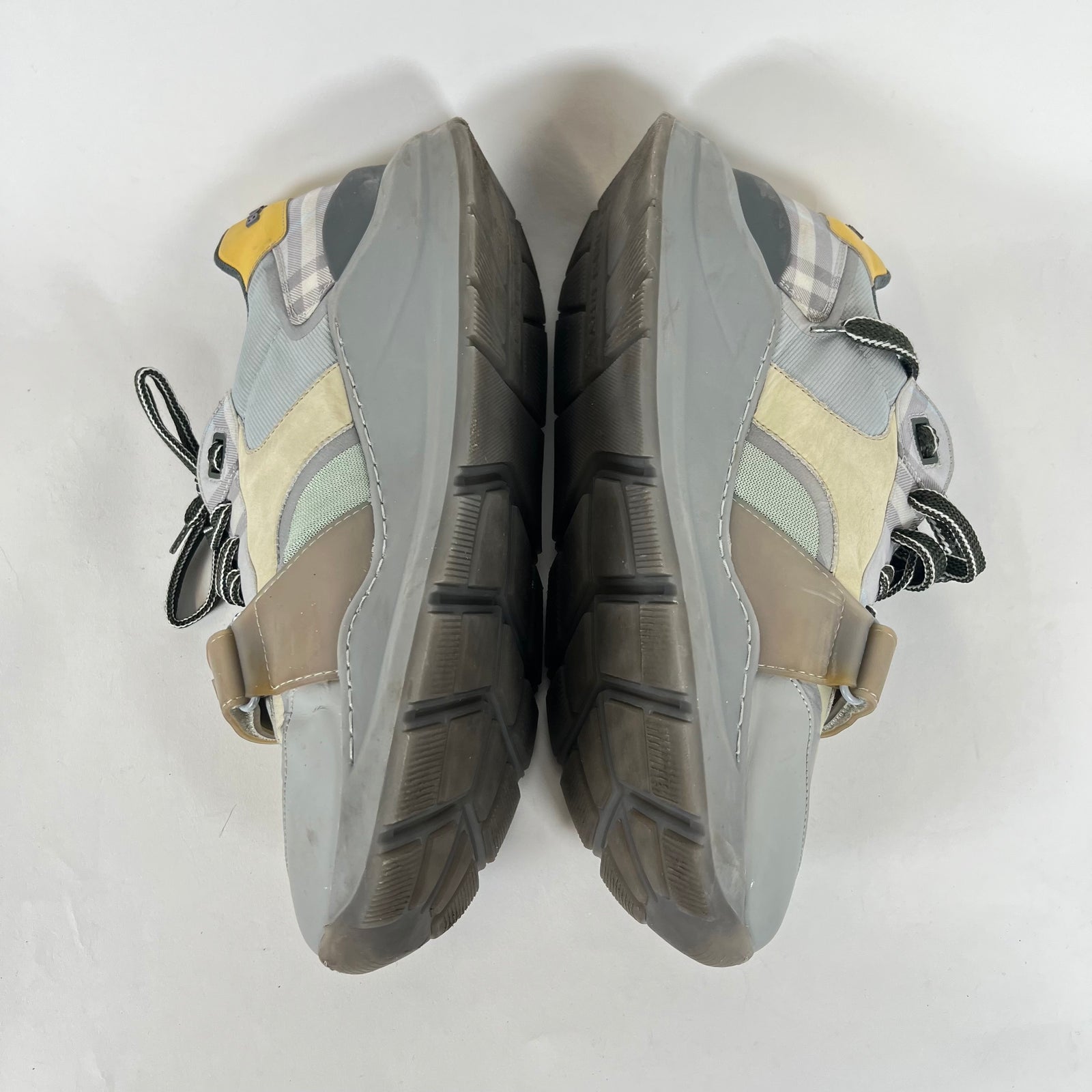 Burberry Grey/Yellow Ramsey Sneakers Size 44