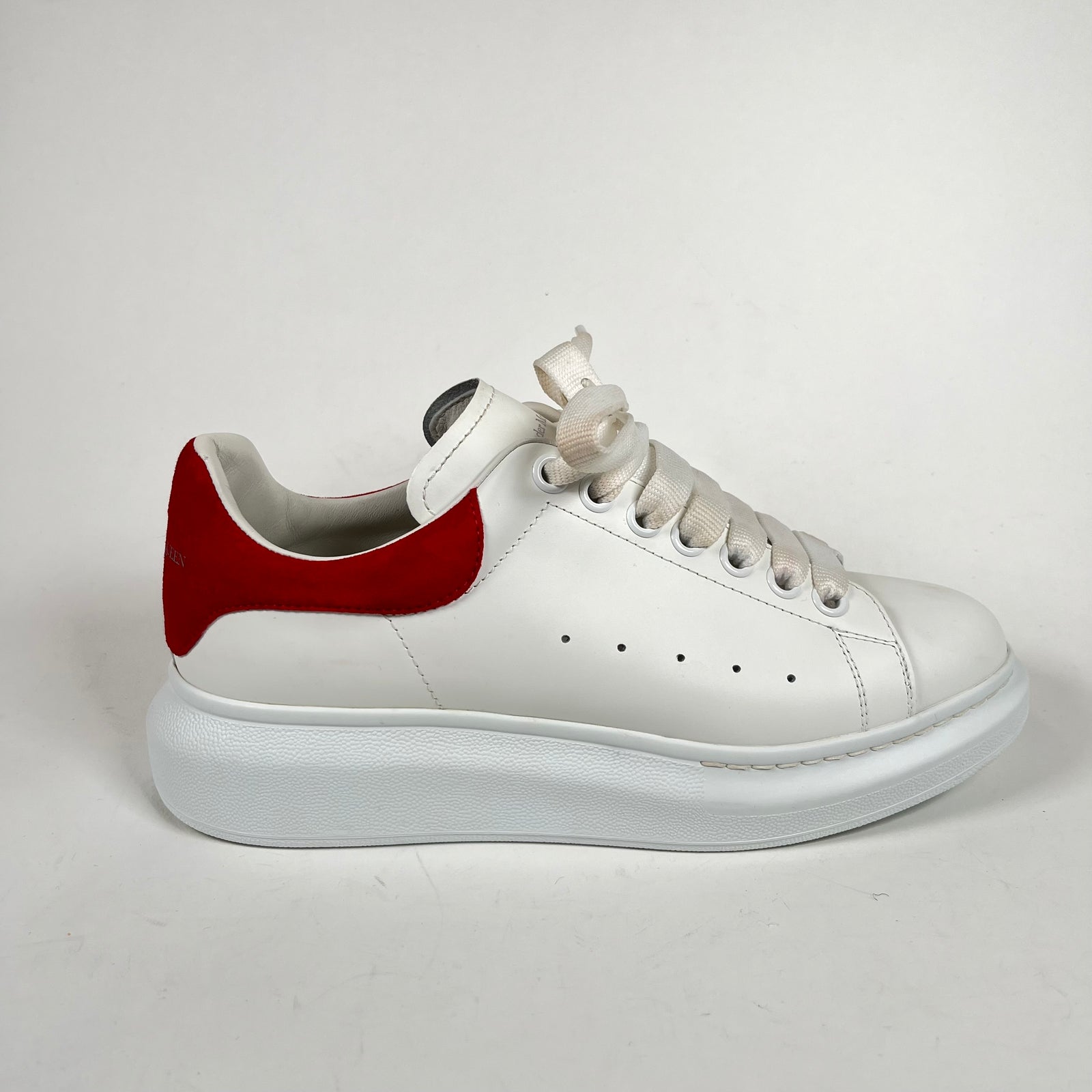 Alexander Mcqueen W&R Low Top Sneaker Size 39.5