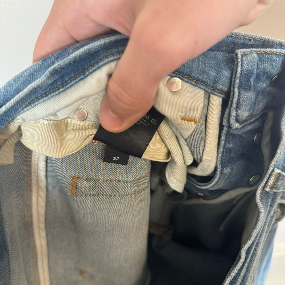 Amiri Lightwash MX1 Blue Jeans Size 32