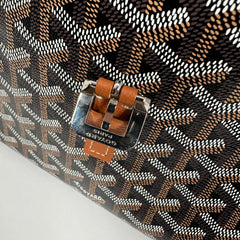 Goyard Capetien MM Messenger Bag