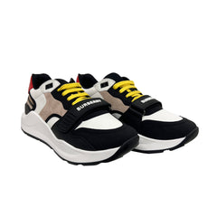 Burberry Ramsey Size 10