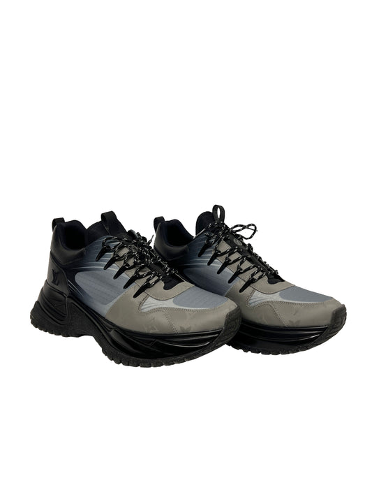 Louis Vuitton Pulse Hiking Sneaker Size 10