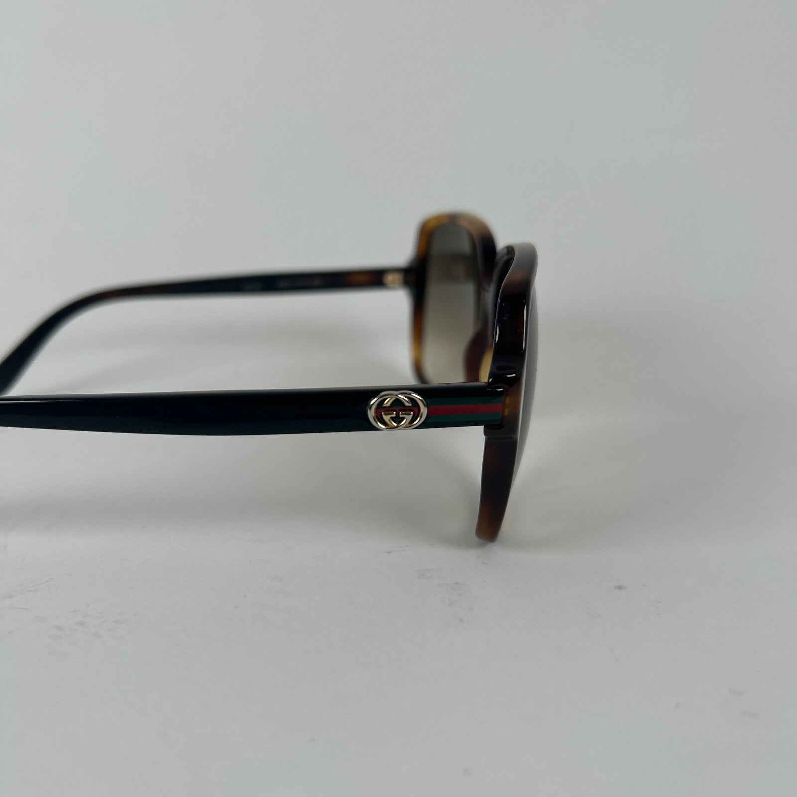 Gucci Tortise Shell Sungalsses