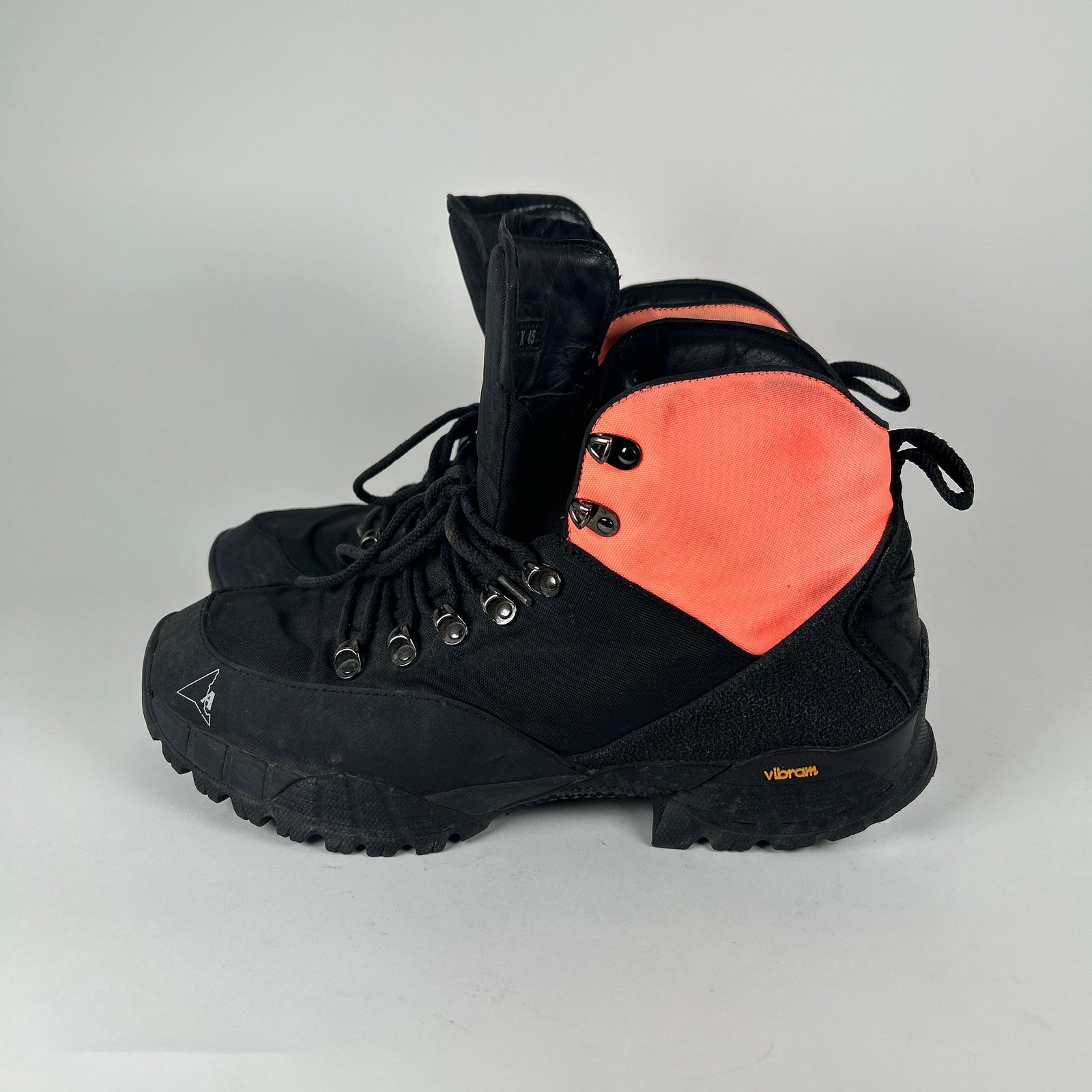 1017 Alyx 9sm x ROA Black/Orange Lace-Up Hiking Boot Size 12