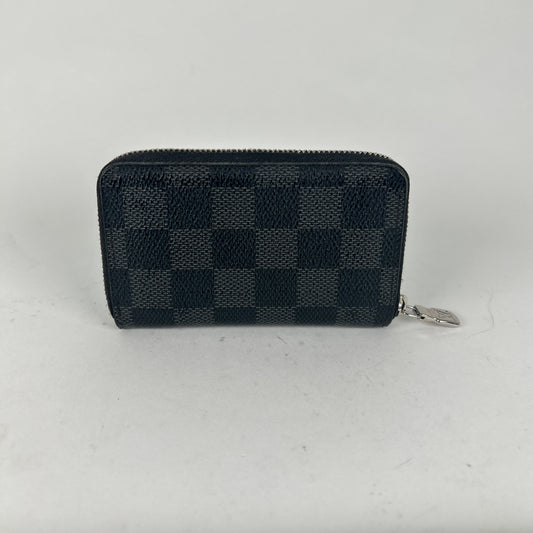 Louis Vuitton Damier Zip Wallet