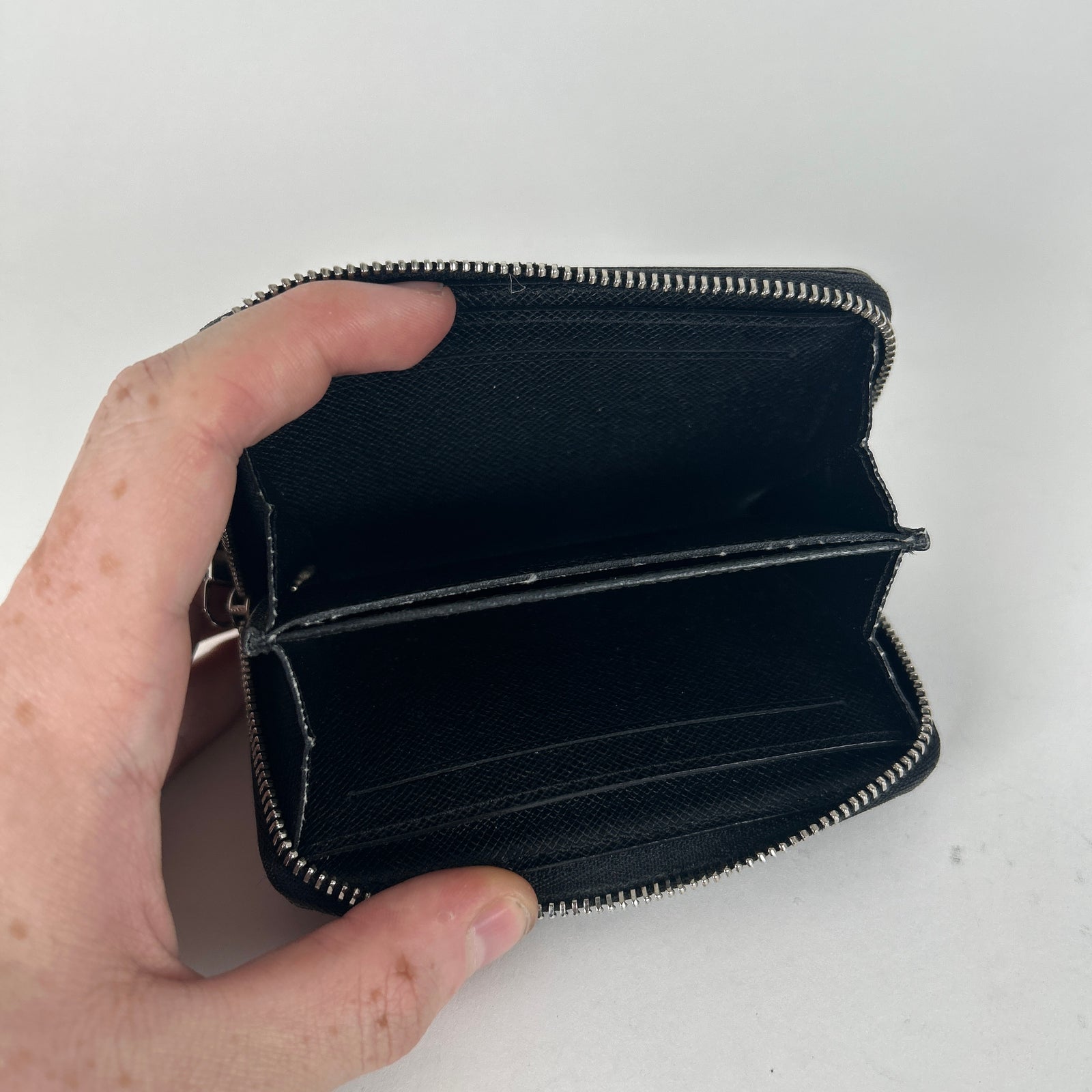 Louis Vuitton Damier Zip Wallet
