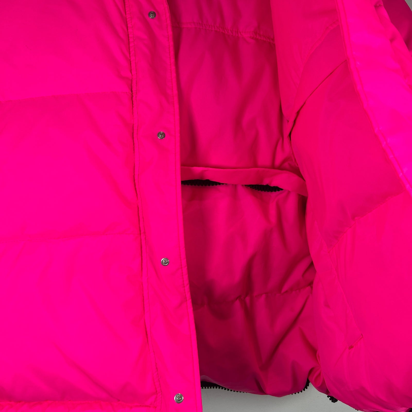 Vetements Techncial Hot Pink Puffer Size L