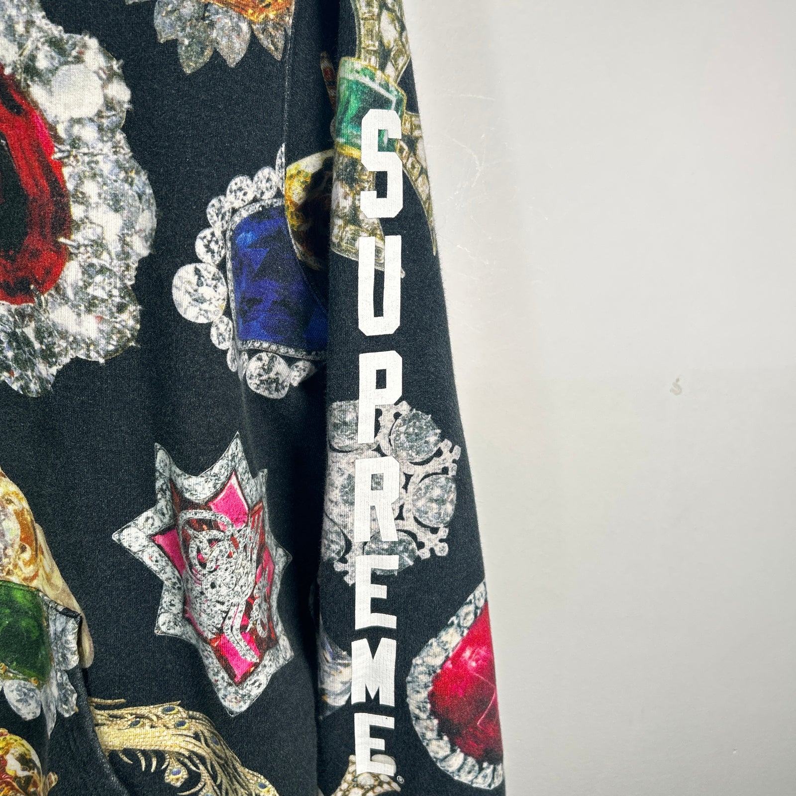 Supreme Jewels Hoodie Size L