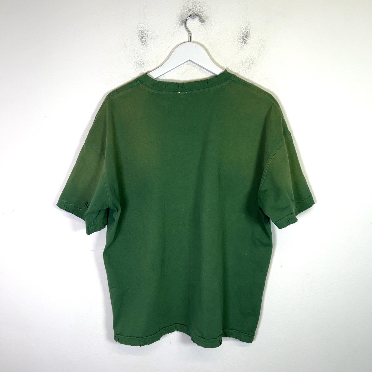 Vale 'Valley World' T-Shirt
