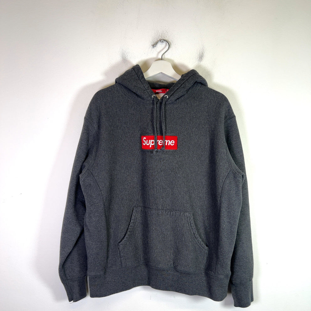 Supreme 2021 Box Logo Hoodie