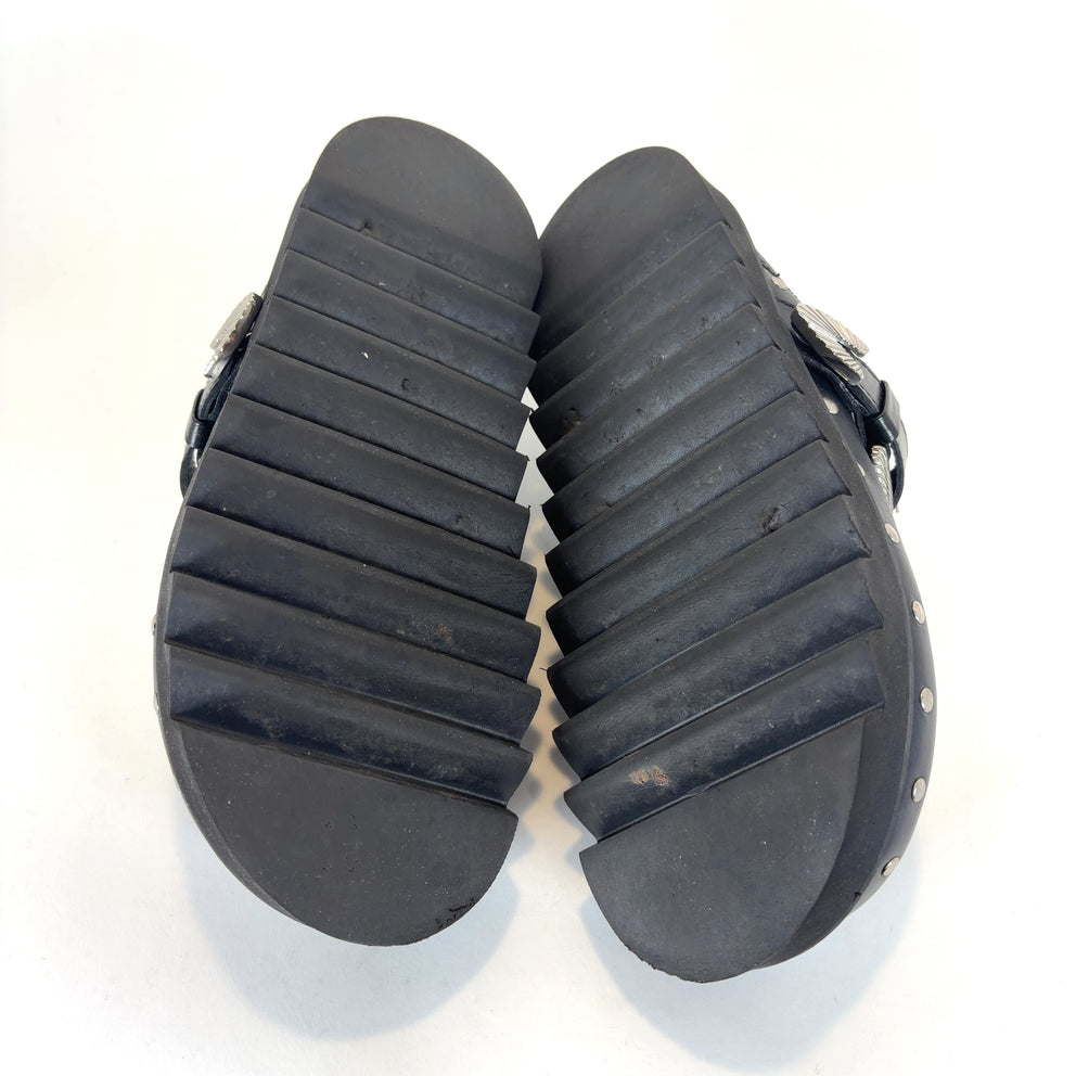 Toga Virilis Leather Studded Mules