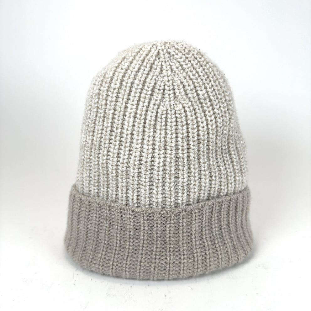 Chanel 'CC' Logo Cashmere Knit Beanie