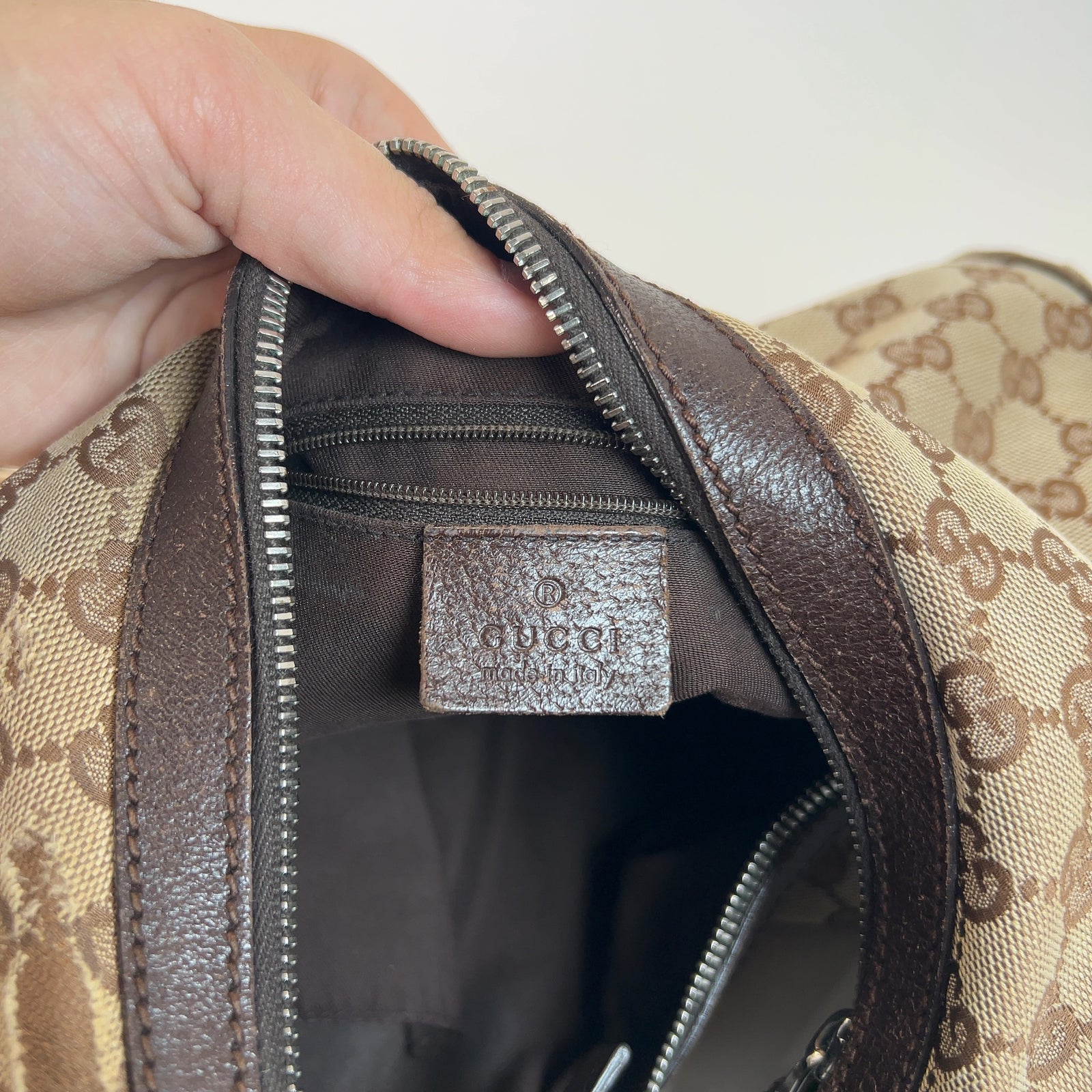 Gucci GG Supreme Canvas Hobo Bag