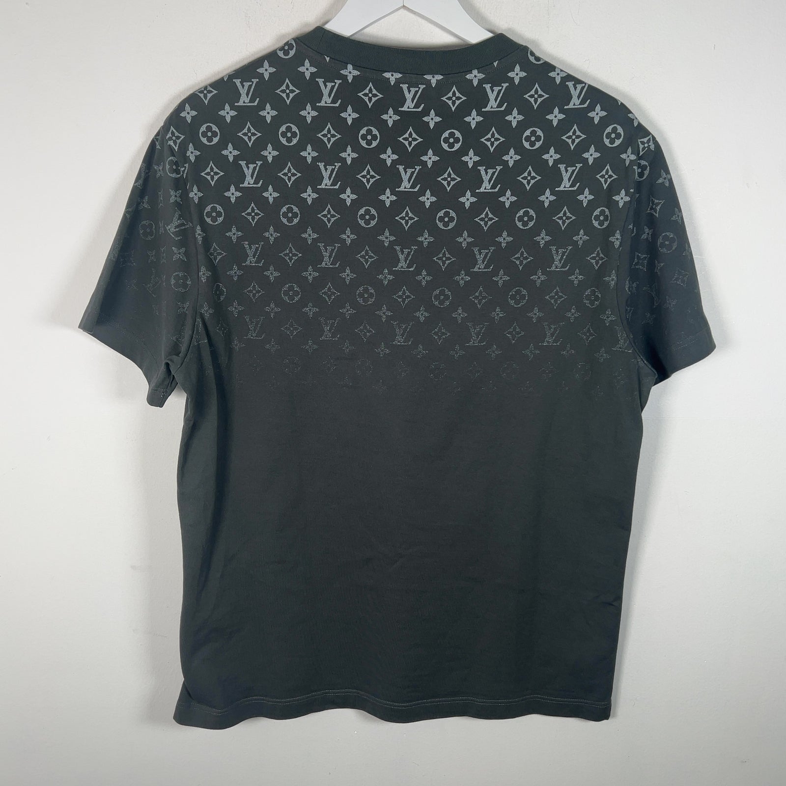 Louis Vuitton Gradient Monogram T-Shirt
