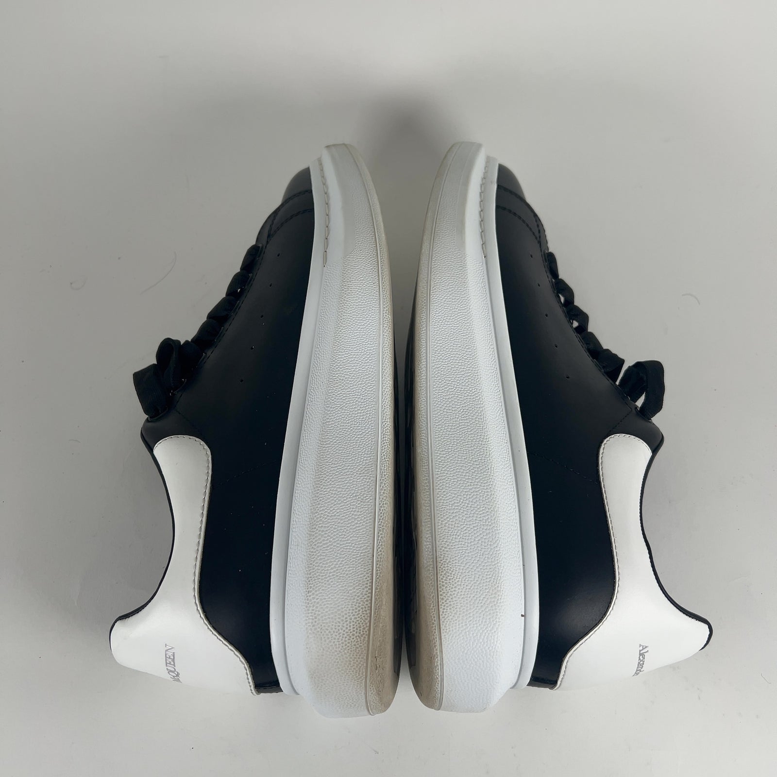 Alexander Mcqueen Black/White Low-Top Sneaker Size 12