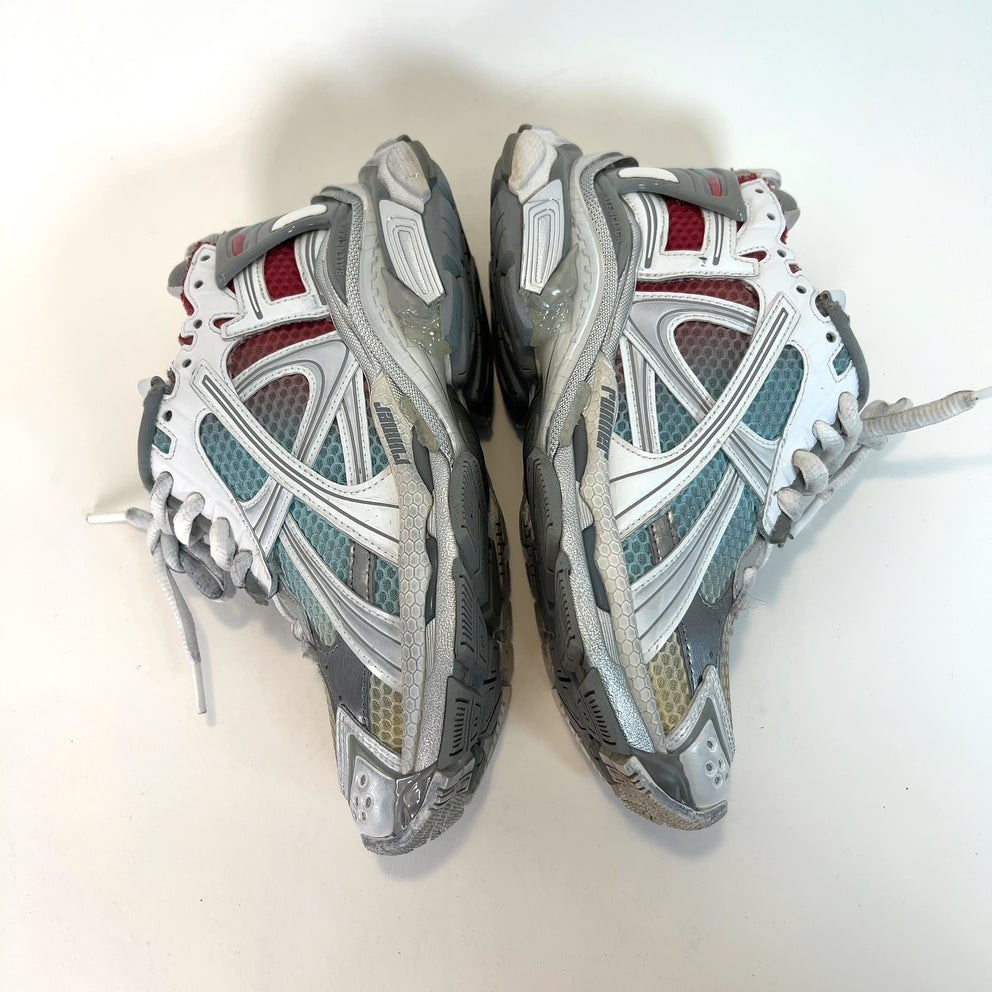 Balenciaga Gradient Mesh Runner Lowtop Sneakers