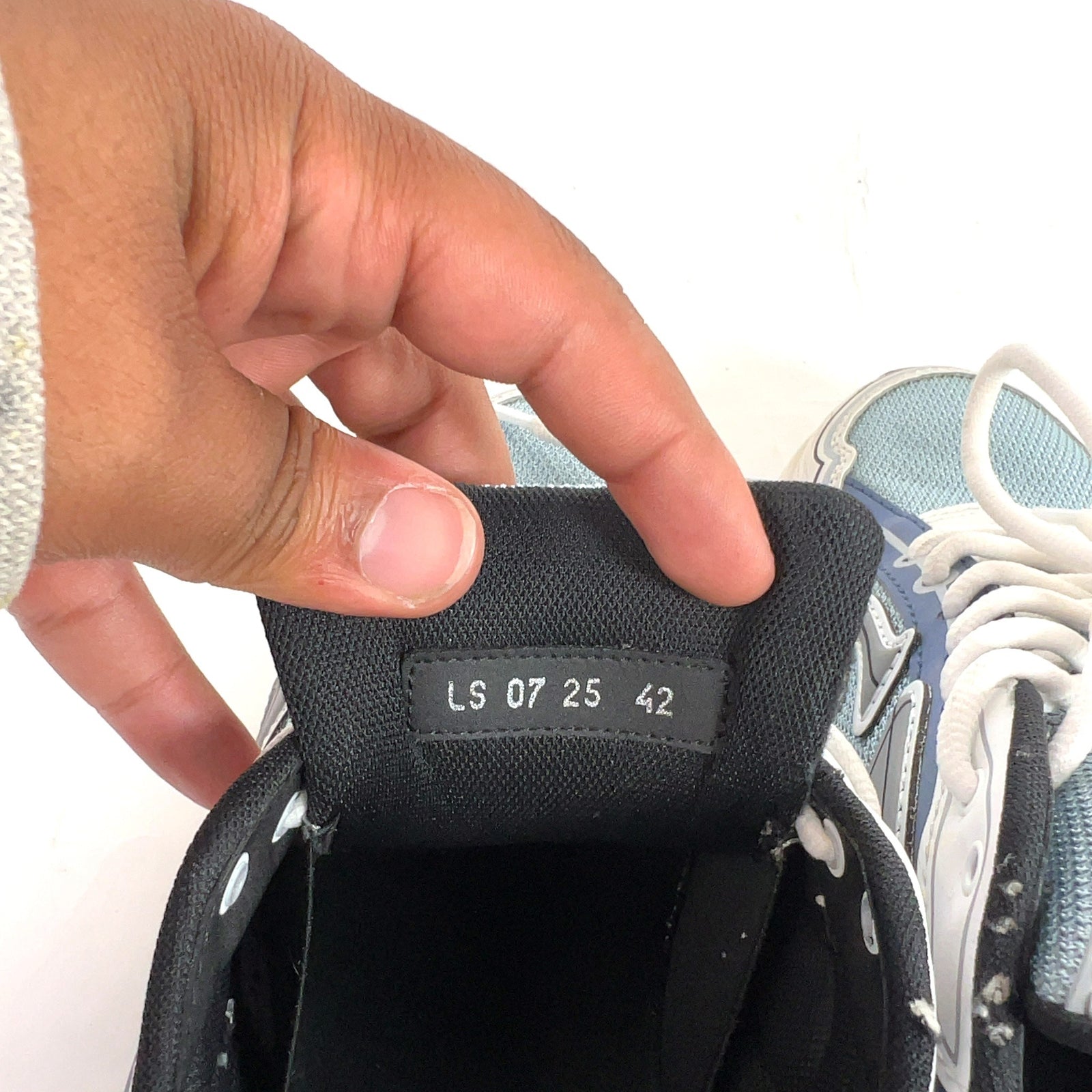Dior B30 Mesh Microfiber Lowtop Sneakers