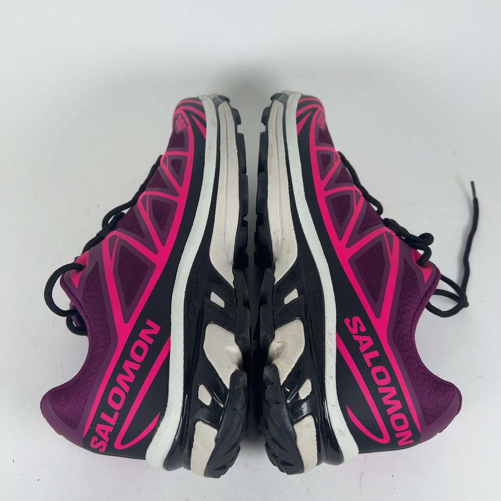 Salomon XT-6 Lowtop Hiking Sneaker