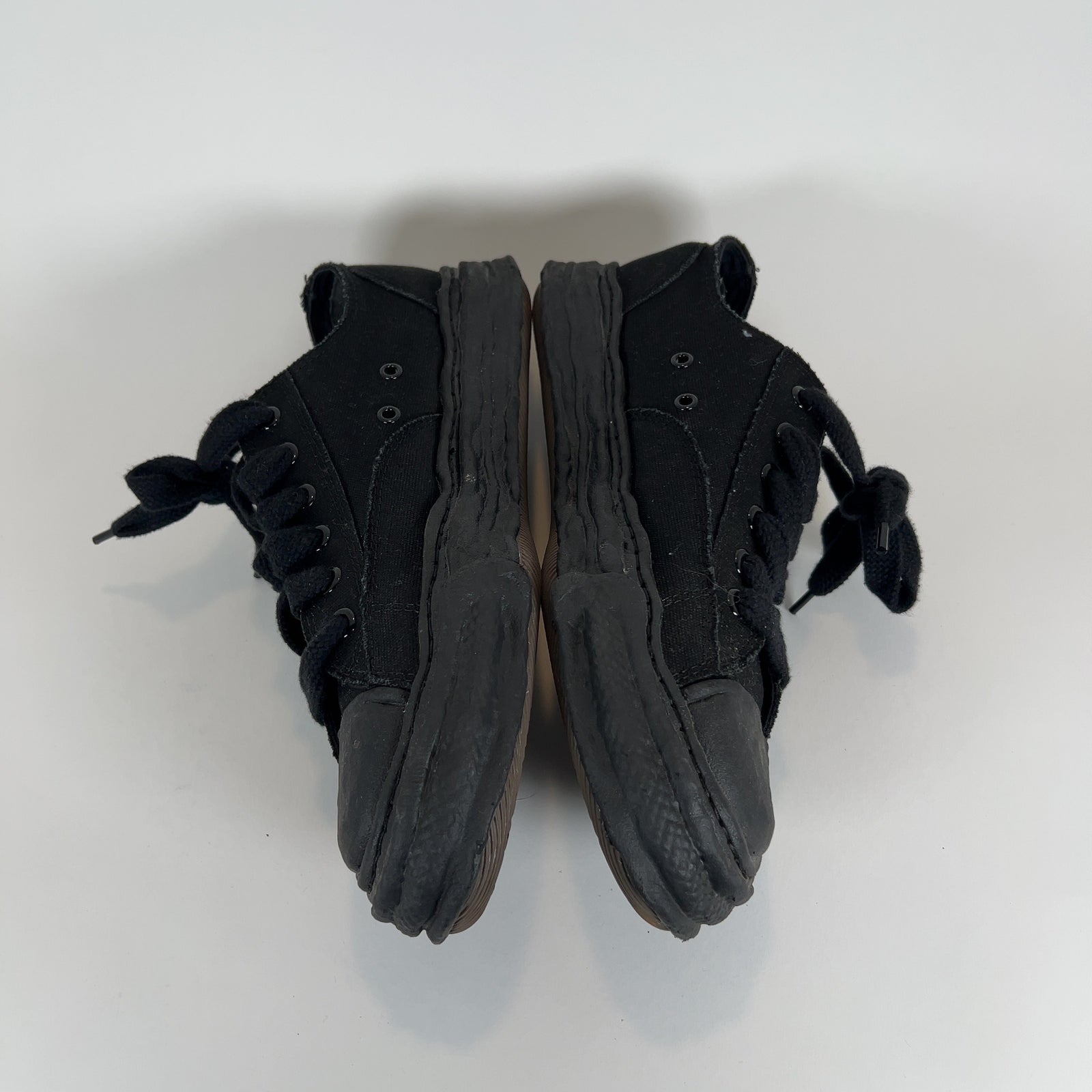 Maison Mihara Yasuhiro Hank OG Sole Canvas Low-Top Sneakers