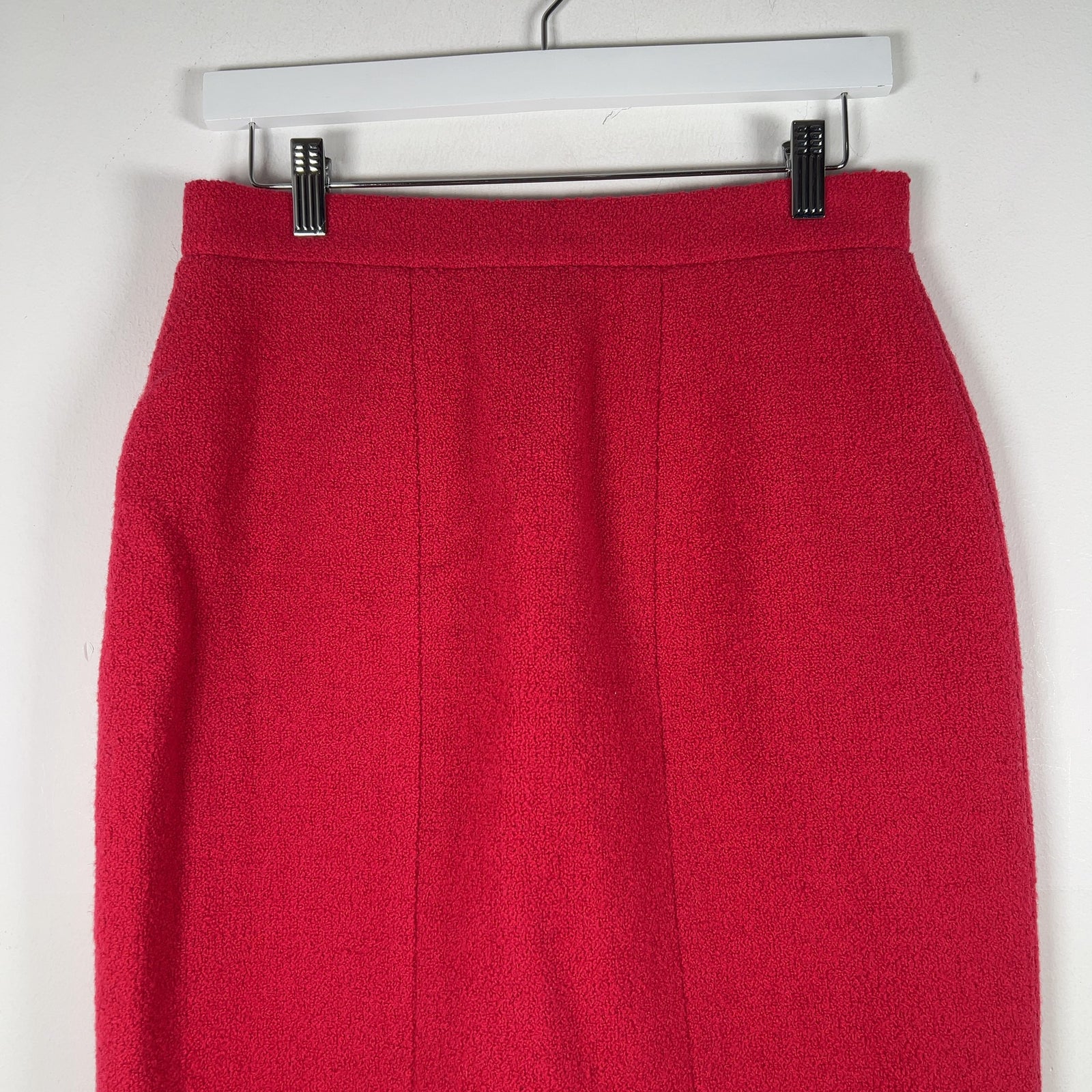 Chanel Pink Vintage Bouclé Wool Skirt Size S