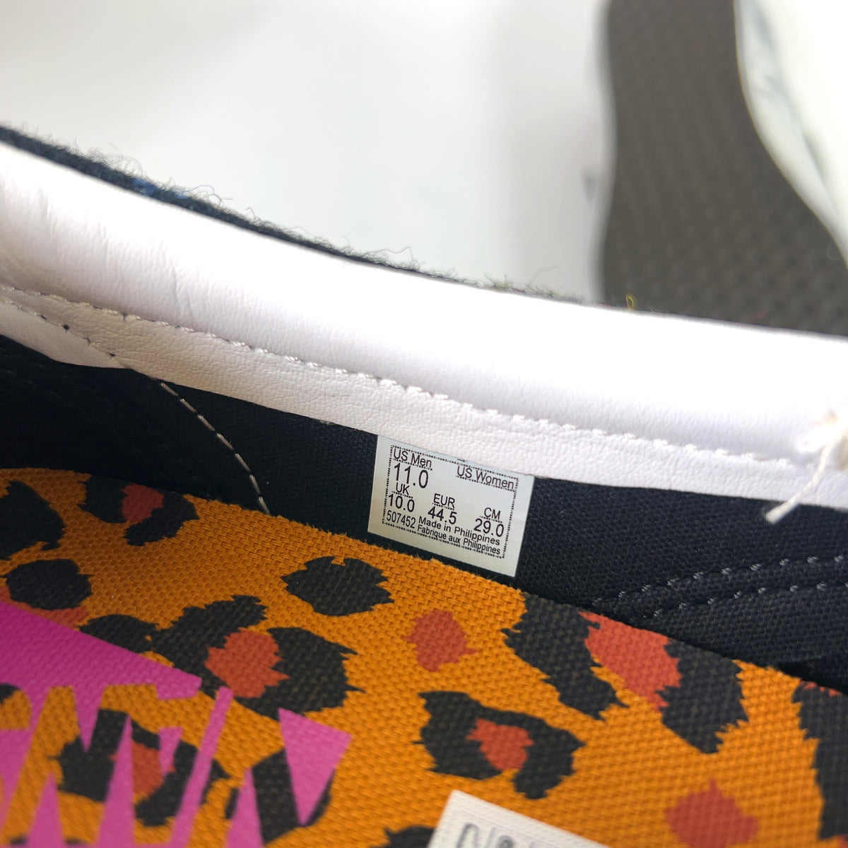 Vans LX Classic 98 Harris Tweed Lowtop Sneakers