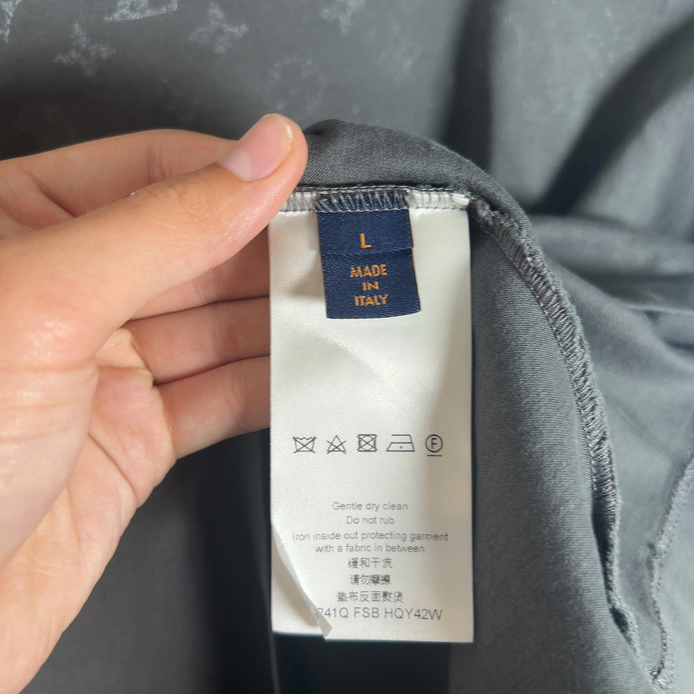Louis Vuitton Gradient Monogram T-Shirt