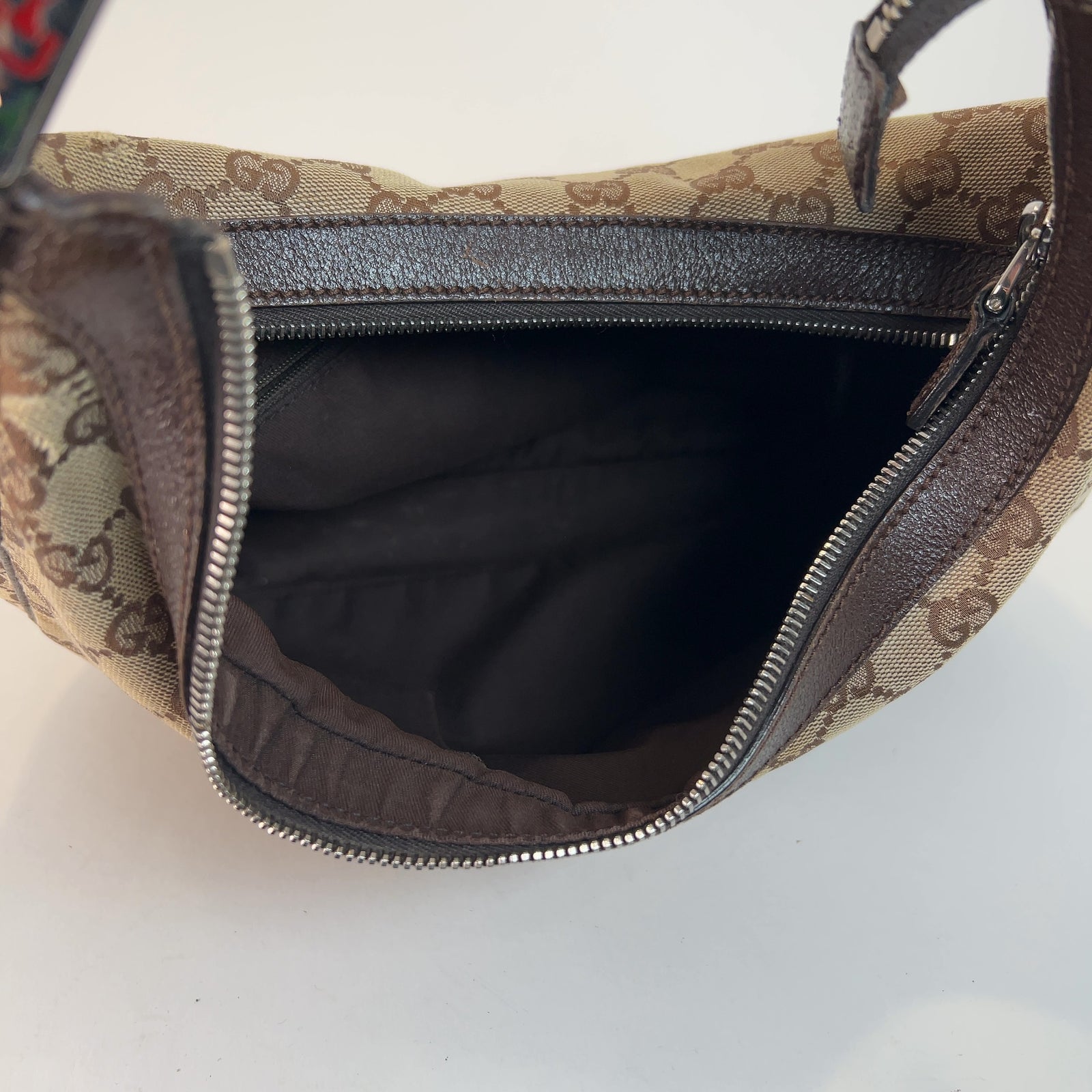 Gucci GG Supreme Canvas Hobo Bag