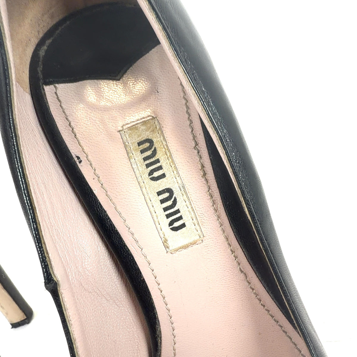 Miu Black Leather Pumps Heels
