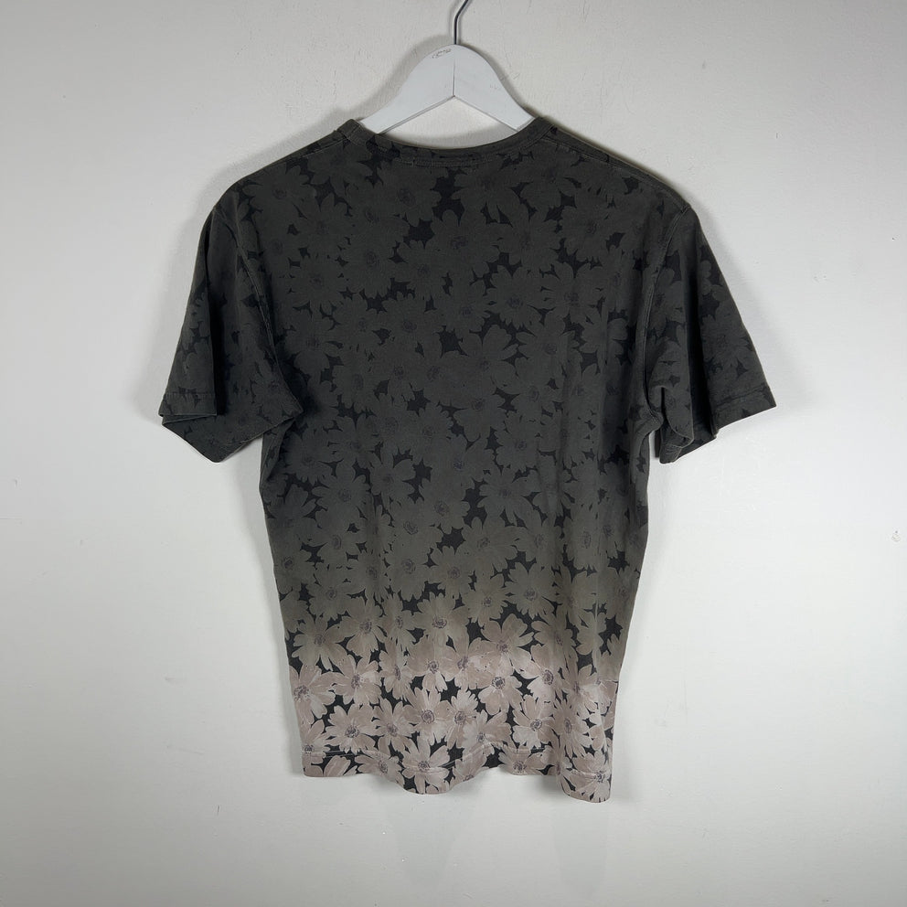 Issey Miyake Gradient Flower Graphic T-Shirt
