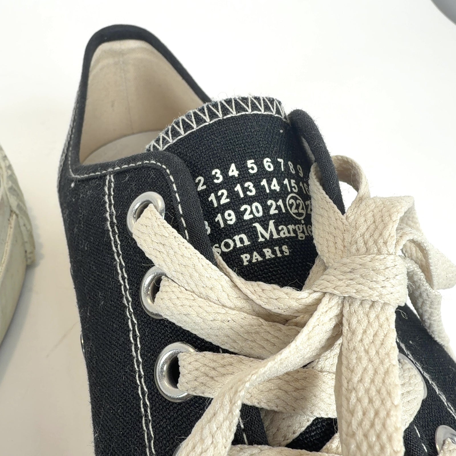 Maison Margiela Tabi Lowtop Sneakers