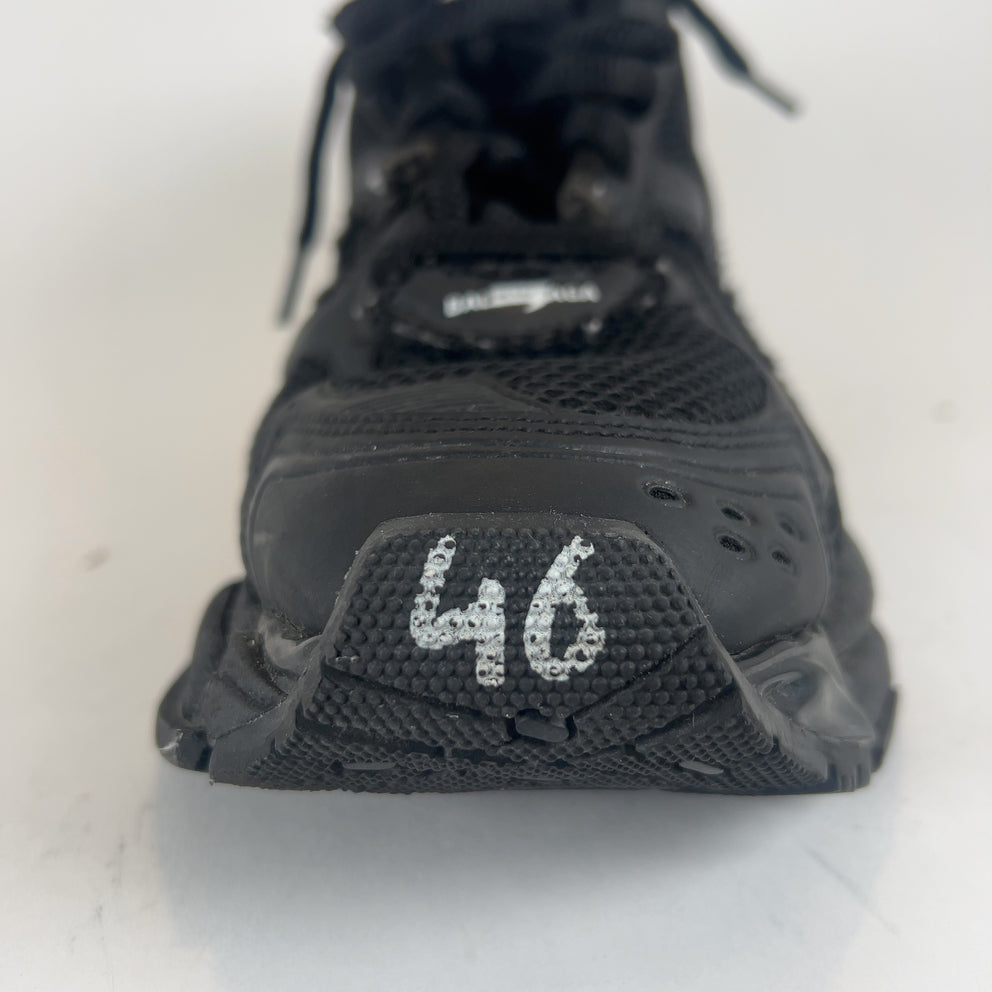 Balenciaga 'Track Runner' Lowtop Sneakers