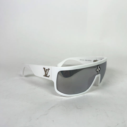 Louis Vuitton Cyclone Sport Sunglasses