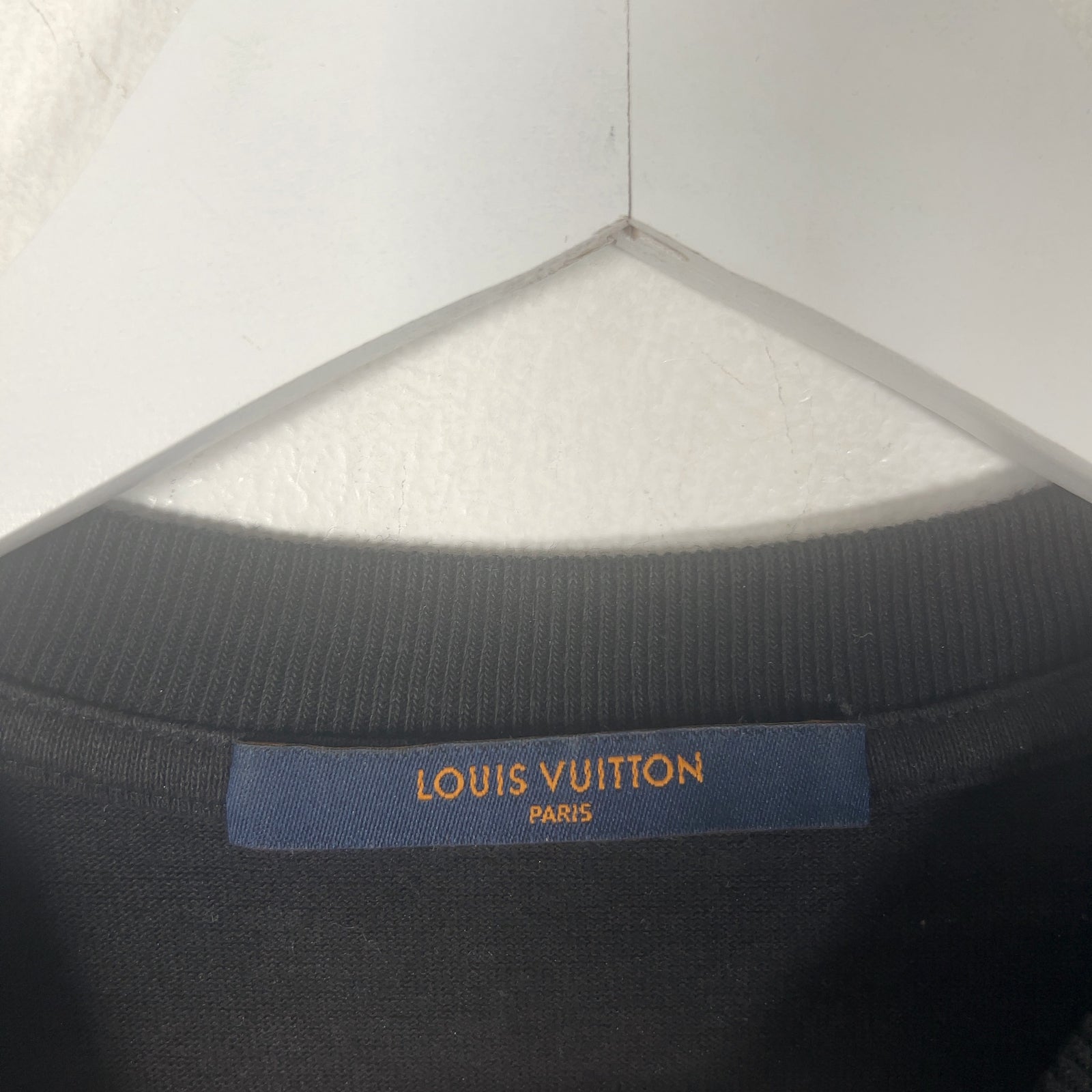 Louis Vuitton 2ÉMÉ ÉTAGE Barcode Graphic T-Shirt
