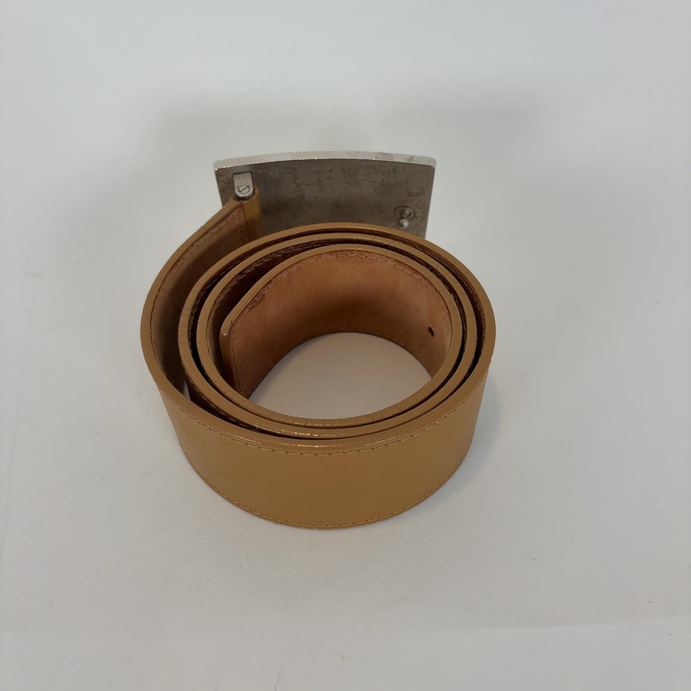 Louis Vuitton "Travelling Requisties" Square Buckle Belt