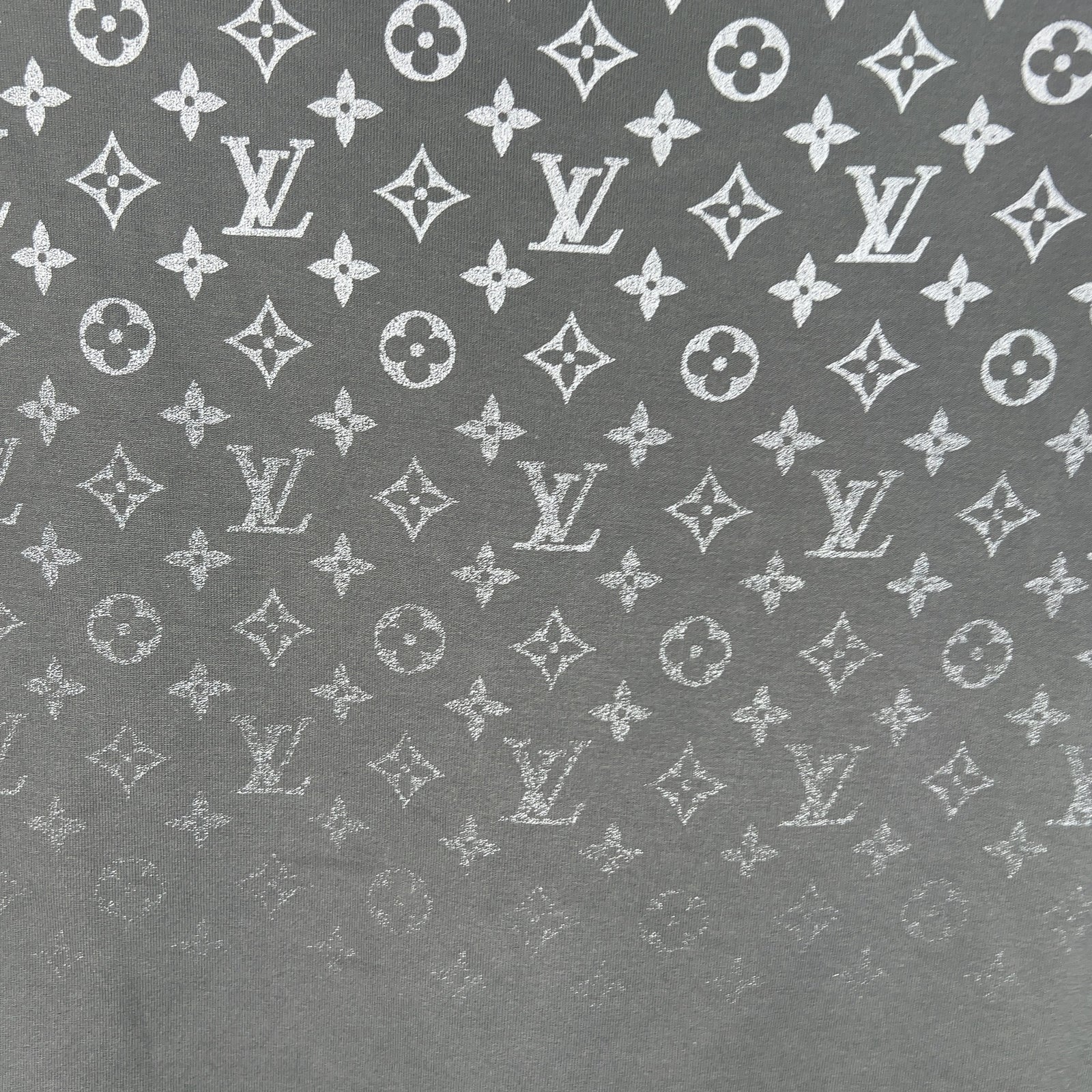 Louis Vuitton Gradient Monogram T-Shirt