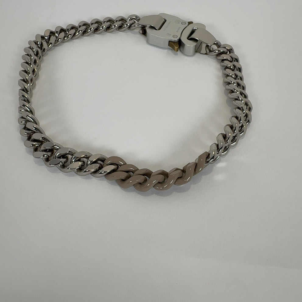 1017 ALYX 9SM Rollercoaster Buckle Choker Chain