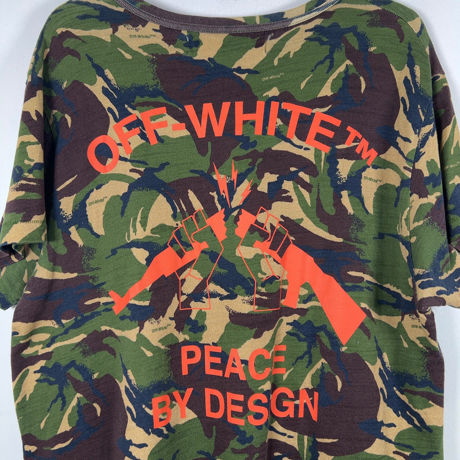 Off-White Camoflauge 'Piece By Design' T-Shirt Size M