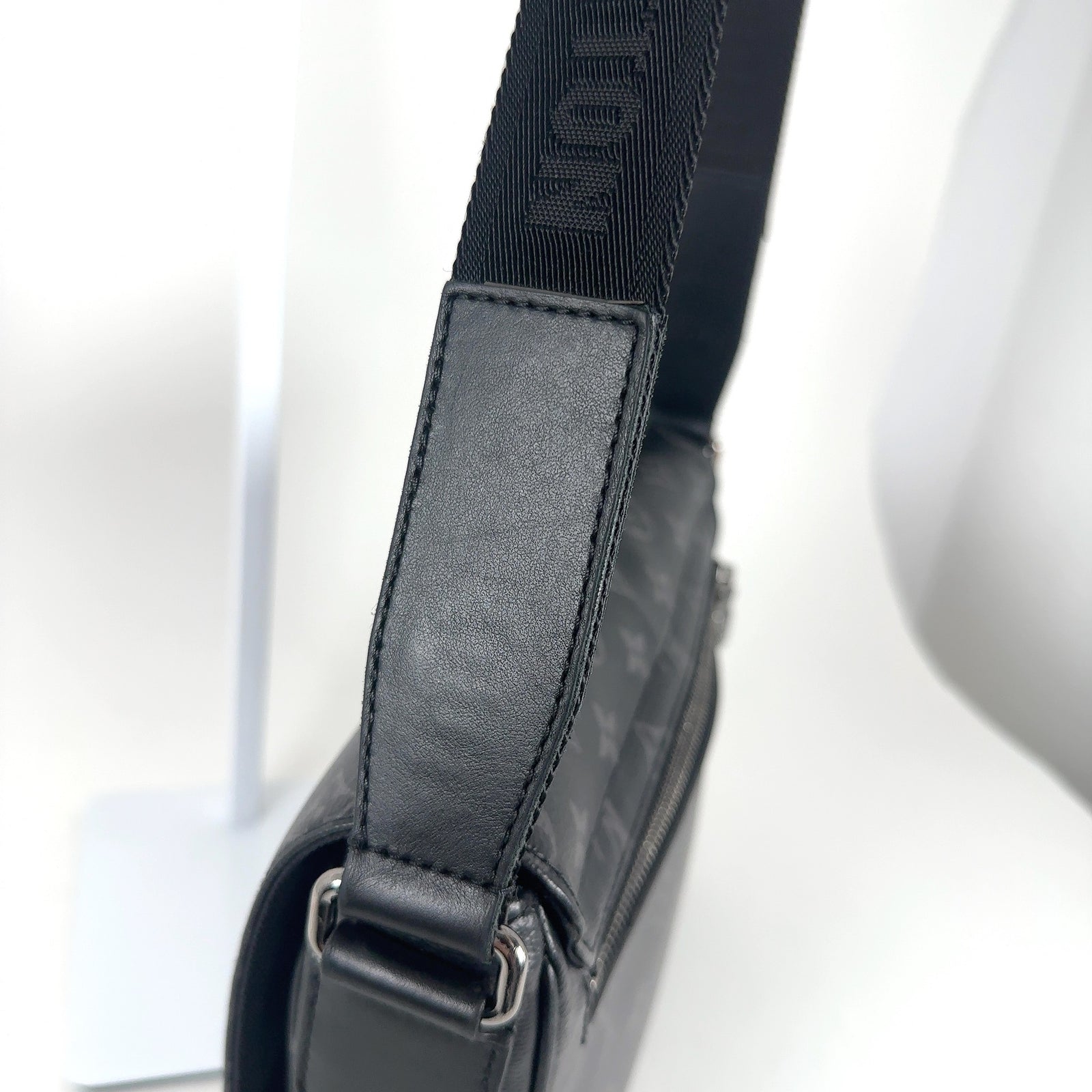 Louis Vuitton District PM Monogram Bag