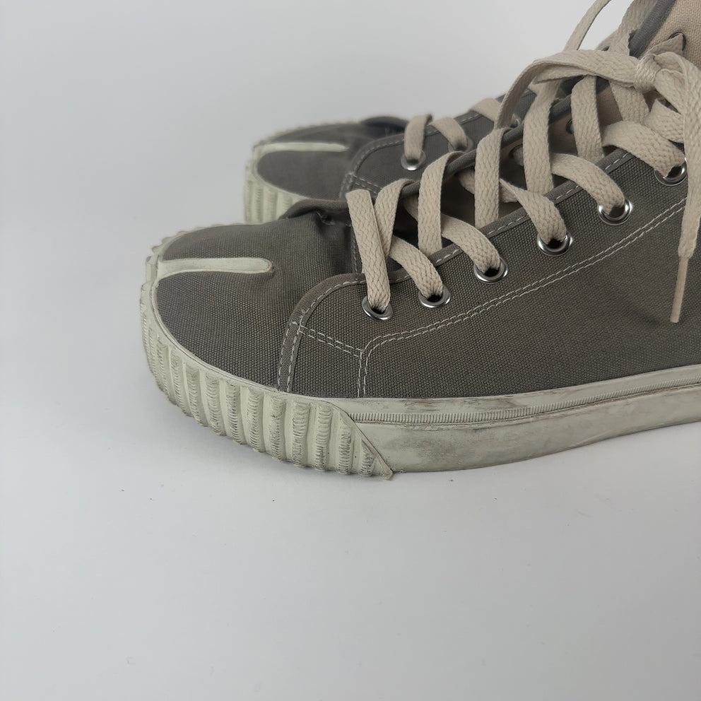 Maison Margiela Tabi Canvas Hightop Sneakers