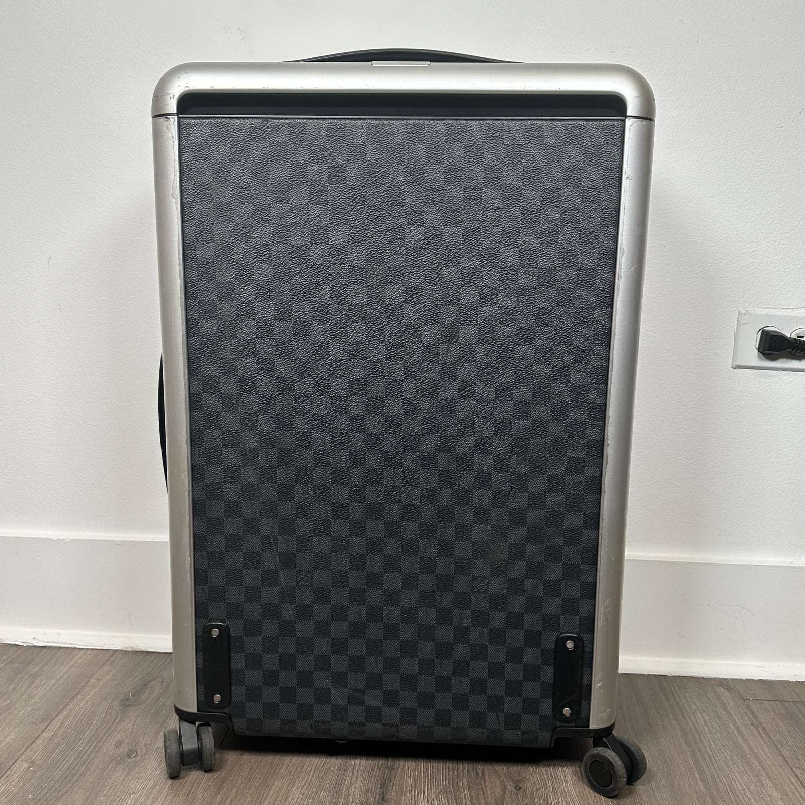 Louis Vuitton Horizon 55 Damier