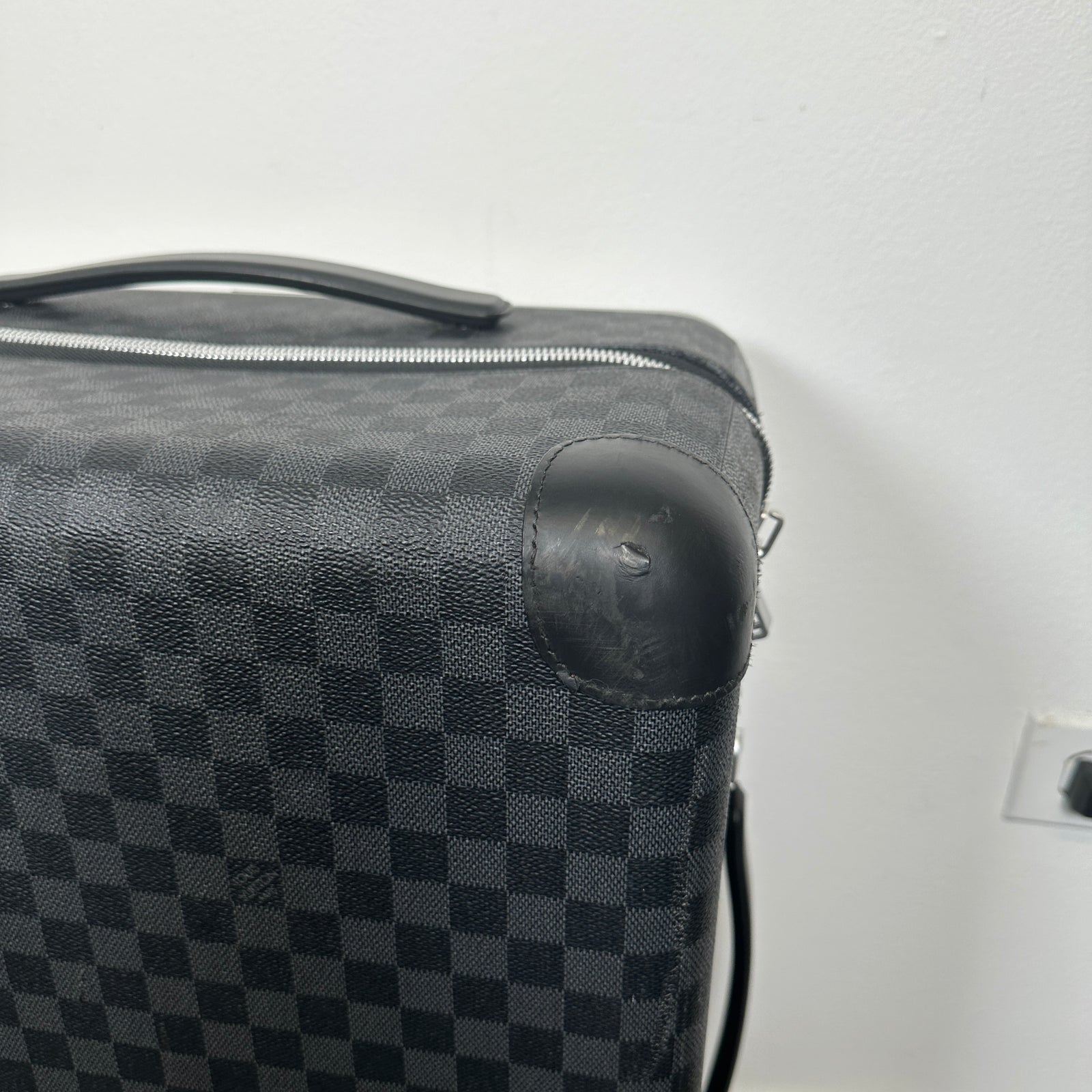 Louis Vuitton Horizon 55 Damier